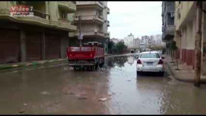 البحيرة تتحول إلى برك ومستنقعات بسبب الأمطار الغزيرة