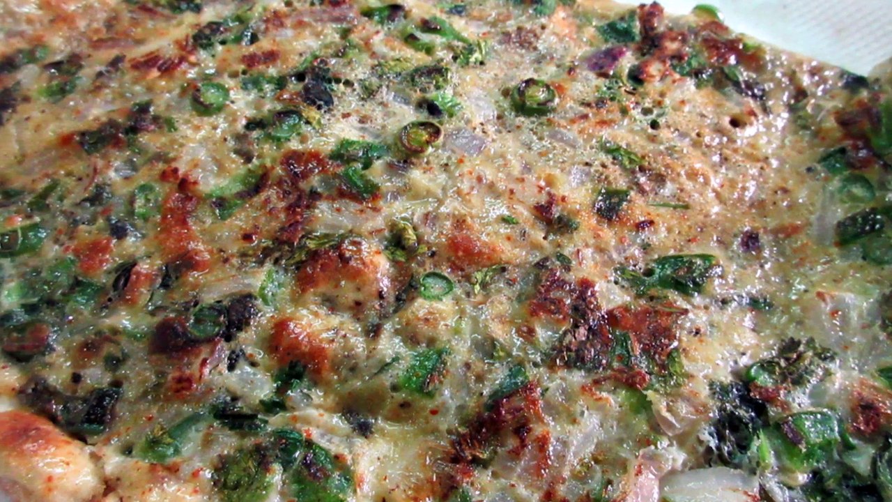 Amazing Cheese Omelette - Cheese And Awesome Egg Omelette -Easy Breakfast Recipe By Foodie Plus