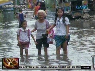 Descargar video: 24 Oras: Mga residente, kusa nang   lumikas dahil sa baha