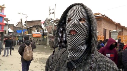 Anti-India protests turn violent in Kashmir