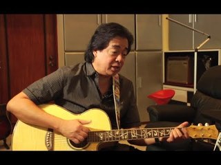 Powerhouse: 'The Guitarman' RJ Jacinto serenades Mel Tiangco