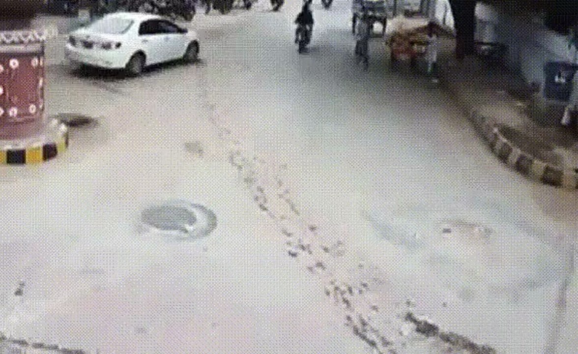 WTF Motorcyclist Gets T-Boned