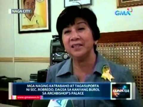 Saksi: Mga naging katrabaho at tagasuporta ni Sec. Robredo, dagsa sa kanyang burol