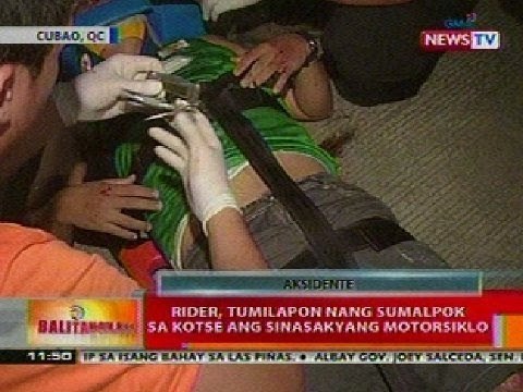 BT: Rider sa QC, tumilapon nang sumalpok sa kotse ang sinasakyang motorsiklo