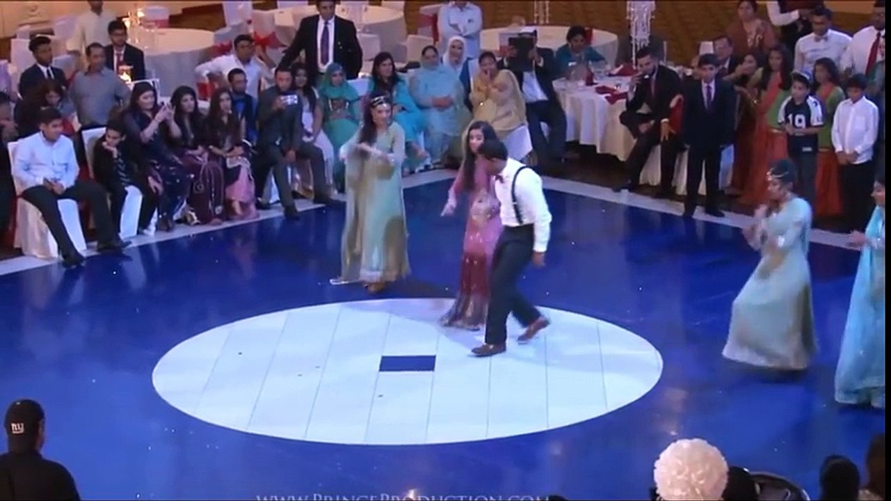 Nadia Mehndi Dance Performances