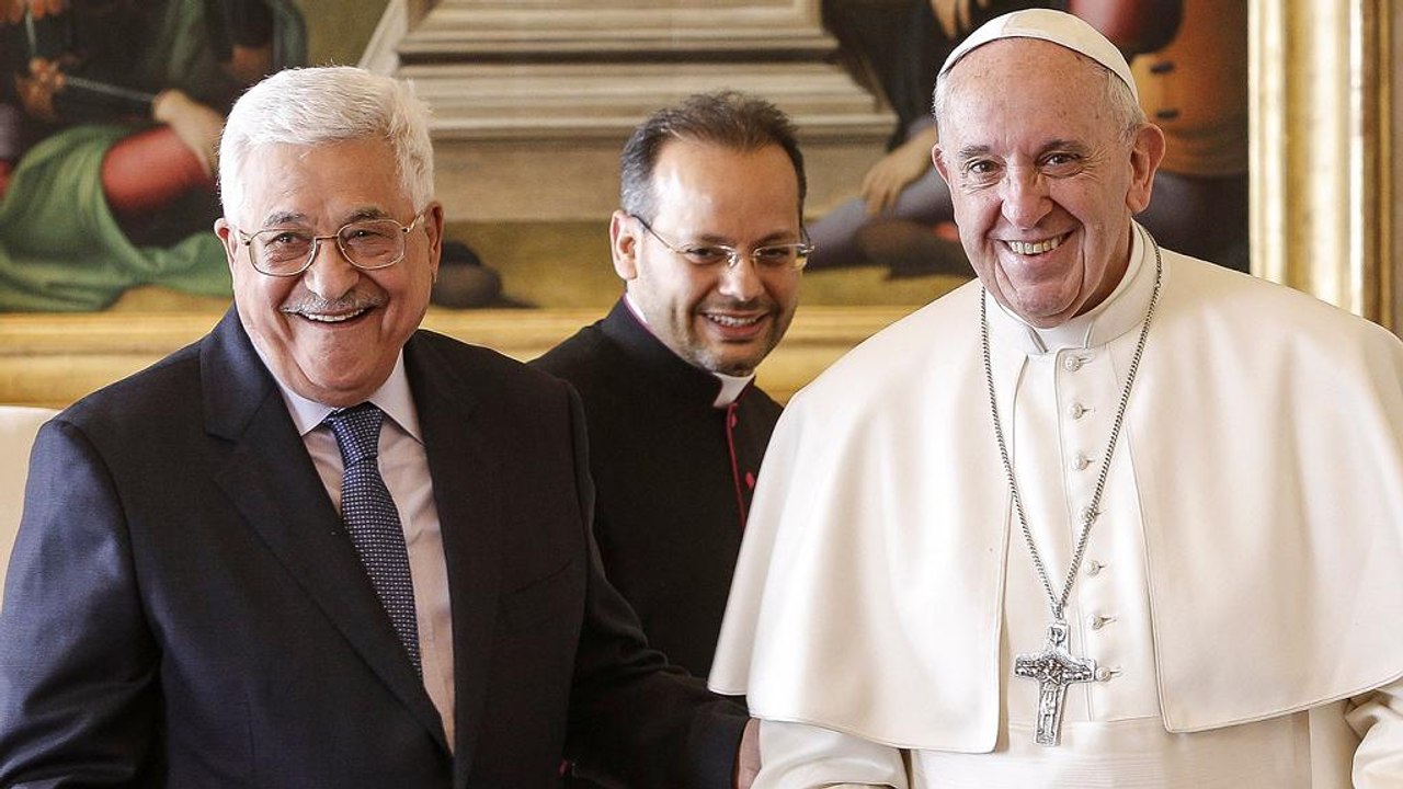 Inaugurata l'ambasciata di Palestina presso la Santa Sede. Mahmoud Abbas in udienza dal Papa