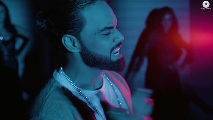 Burberry Checks - Indeep Bakshi - Shivangi Bhayana - David Zennie - New Song 2017