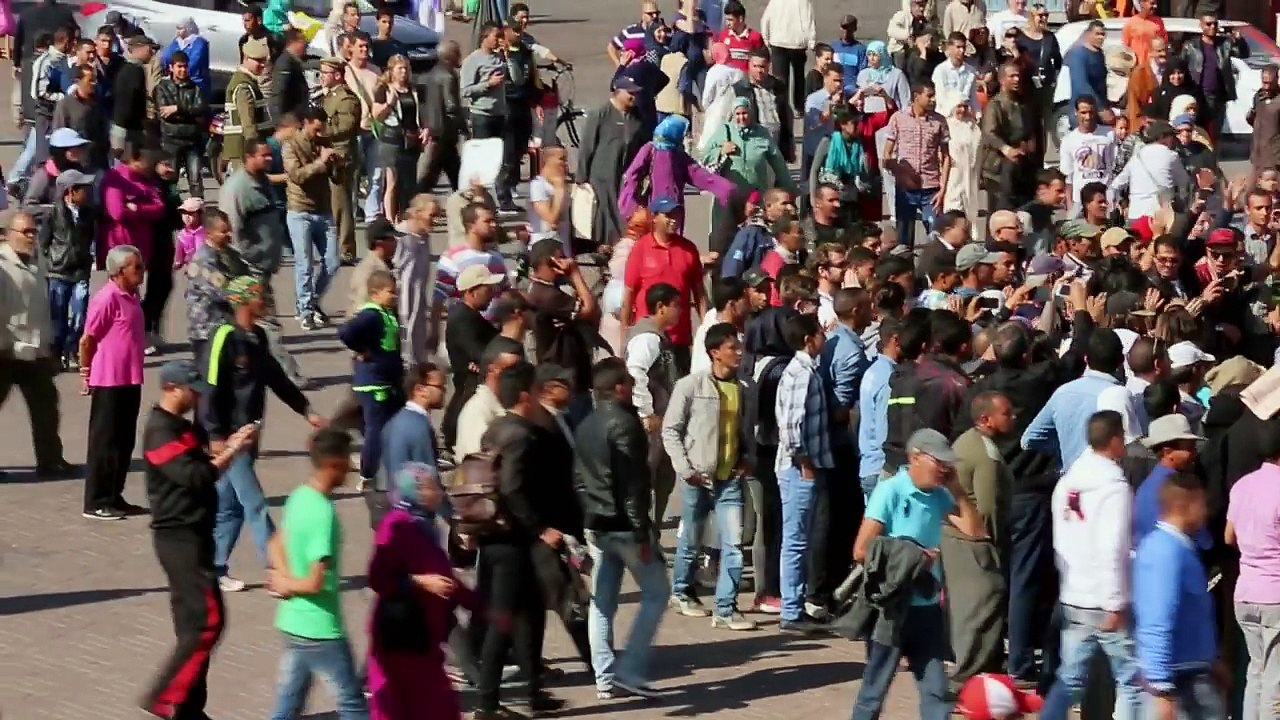 Ahmed Chawki - Tsunami أحمد شوقي تسونامي (Official Music Video) - YouTube