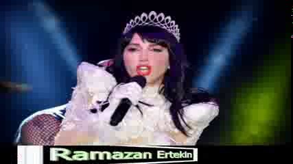 Hande Yener - Hani bana