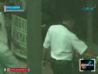 Saksi: Pagtanggap umano ng lagay ng isang traffic enforcer ng Mandaluyong, nakunan ng video