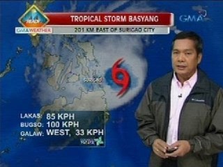24 Oras: Bagyong Basyang, posibleng mag-landfall at magdulot ng storm surge sa Surigao Del Norte