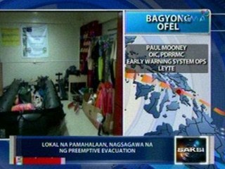 Saksi: Bagyong Ofel: Hangin at ulan, nararanasan sa Leyte, bagamat pabugso-bugso lang at mahina pa