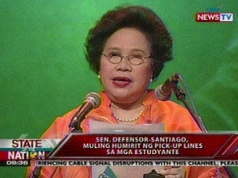 SONA: Sen. Defensor-Santiago, muling humirit ng pick-up lines sa mga estudyante