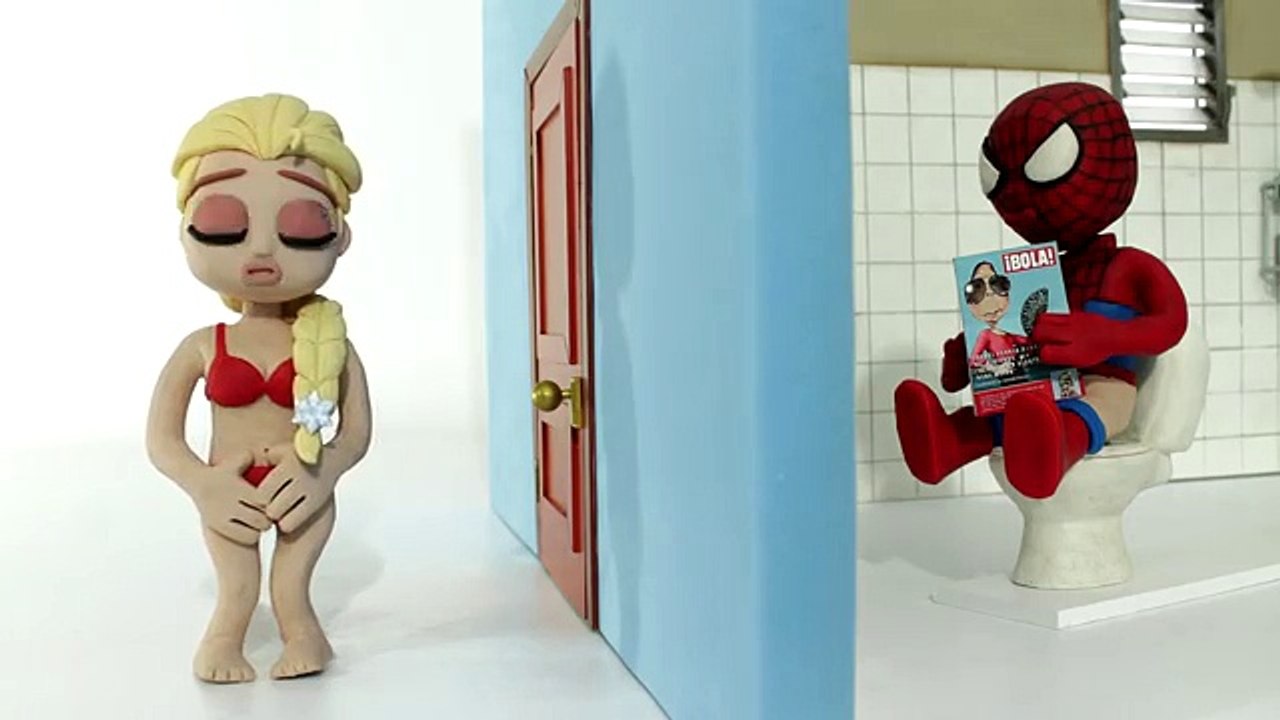 Elsa needs to Pee - Frozen Elsa vs Spiderman   Frozen Play Doh Cartoon Stop Motion