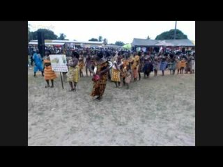 Climbie Beach 2015: défilé traditionnel, parade du roi, présentation des 7 familles