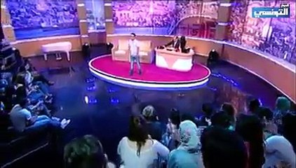 المازني هبط فتاة من الجمهور تشطح رقاصة - يا ماما يا ماما