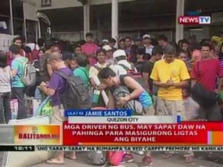 BT: Mga pasahero, siksikan sa terminal bt_122312_4.jpg