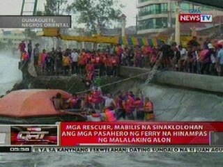QRT: Mga rescuer, mabilis na sinaklolohan ang mga pasahero ng ferry sa Negros Oriental