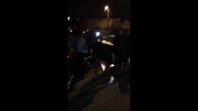 Grosse baston de fille... Violentes les demoiselles