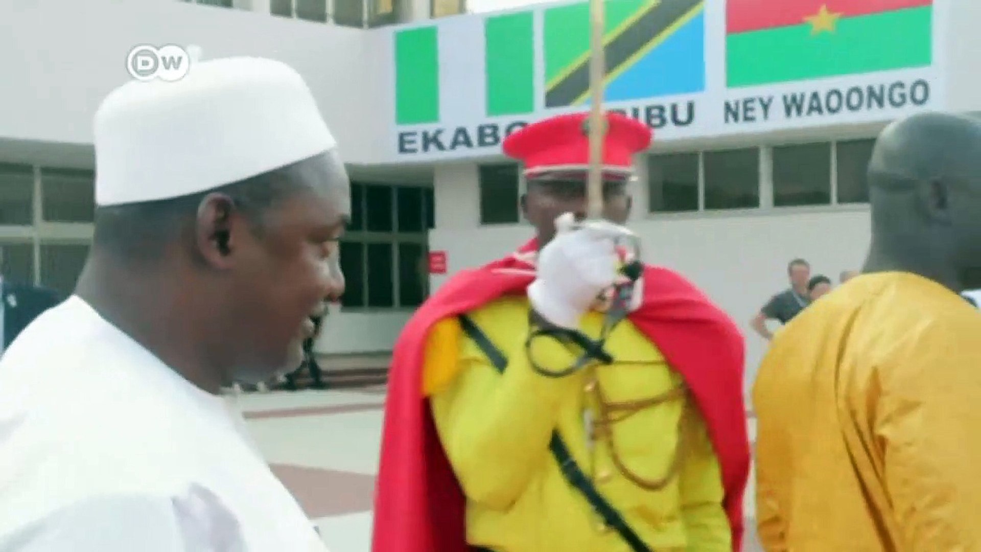 The Gambia faces political turmoil | DW News