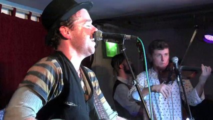 14-01-17 The Railway Sleepers at the Canteen pt 1