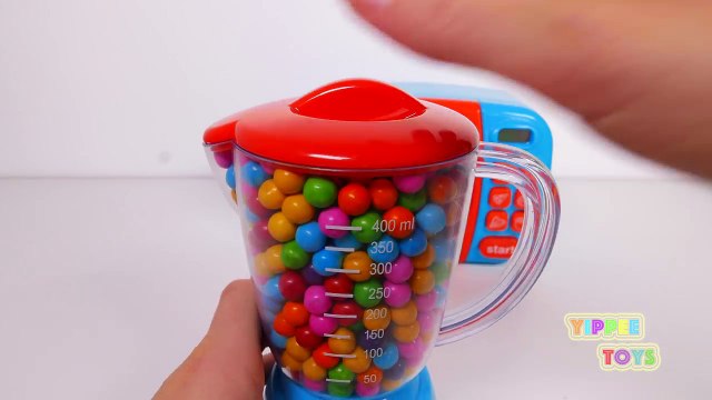 Cooking Yummy Pretend Food and Candy with Microwave and Blender Playset