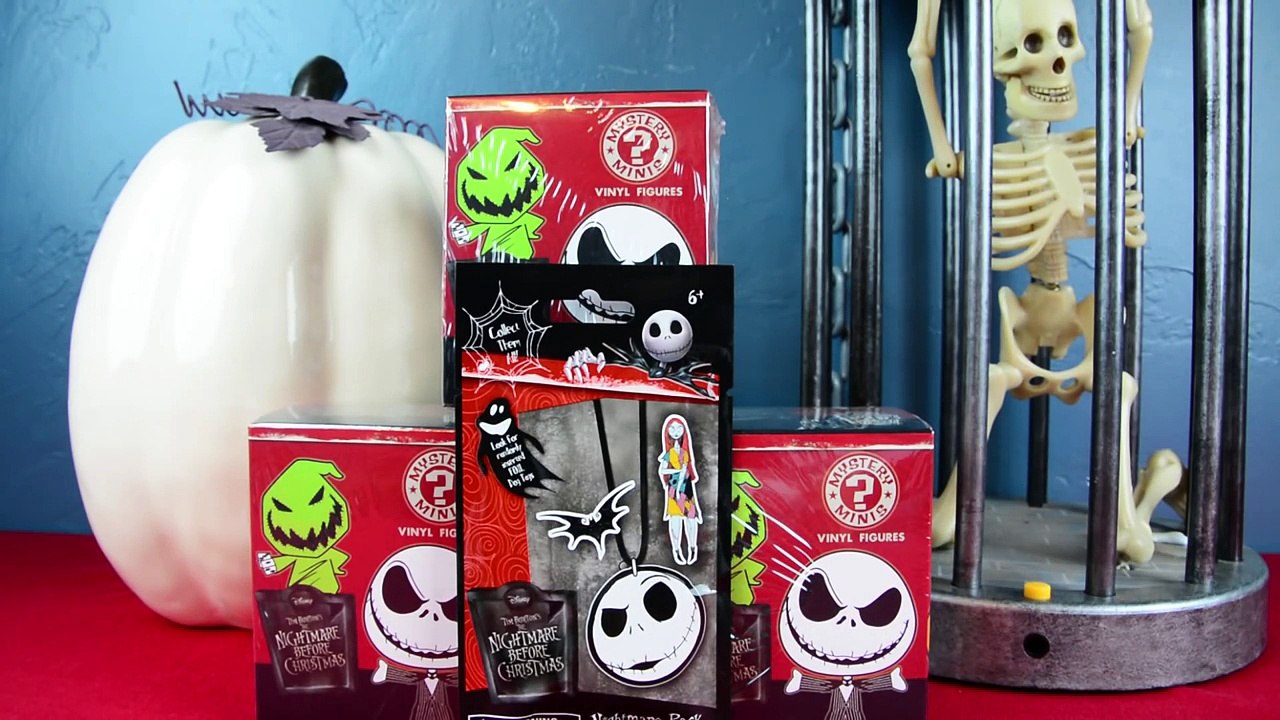 Nightmare Before Christmas Mystery Minis Vinyl Figures + Dogchain Halloween Surprises