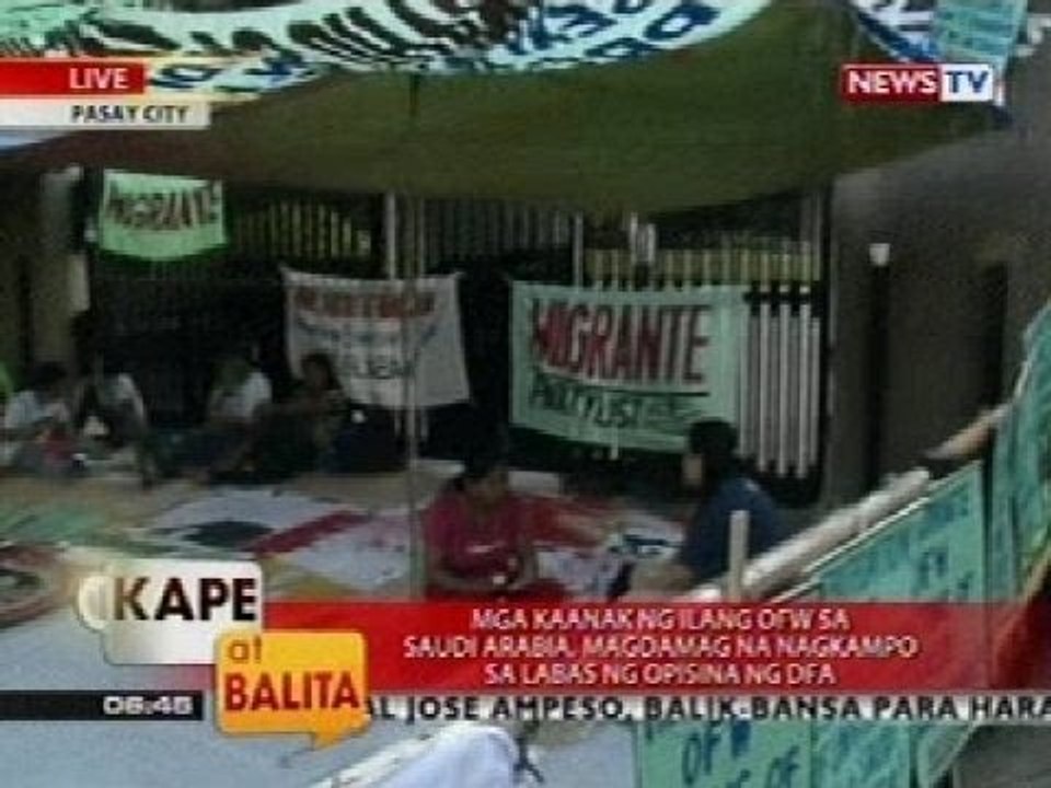 Mga kaanak ng ilang OFW sa Saudi Arabia, magdamag na nagkampo sa labas ng opisina ng DFA