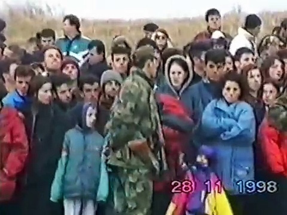 Vajza e Adem Jasharit, disa muaj pas rënies së Familjes Jashari (Video)