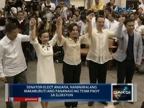 Grace Poe, dinalaw ang puntod ni FPJ kasama ang inang si Susan Roces at anak na si Bryan