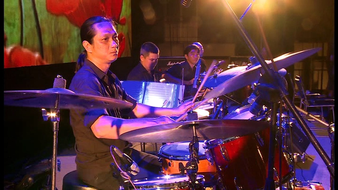 Mỹ Tâm - Đêm Nhạc Ô Cửa Màu Xanh Part 2