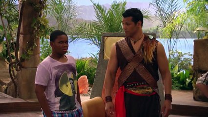Pair Of Kings  S01 E13 Tone Deaf Jam
