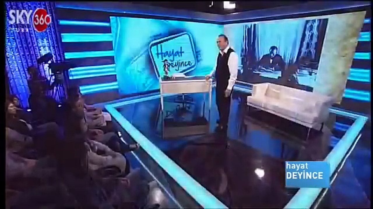 Sunay Akın'ın anlatımıyla Mustafa Kemal Atatürk.