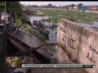 24 Oras: Bahagi ng dike sa Taguig, gumuho dahil sa malakas na ulan