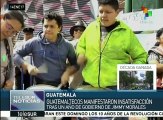 Guatemaltecos marchan contra la gestión del pdte. Jimmy Morales