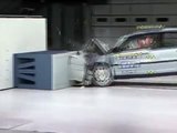 2000 Volvo S80 moderate overlap IIHS crash test