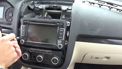 VW Jetta MK5 Golf MKV Radio Removal and Replacement 2005 2006 2007 2008 2009 2010