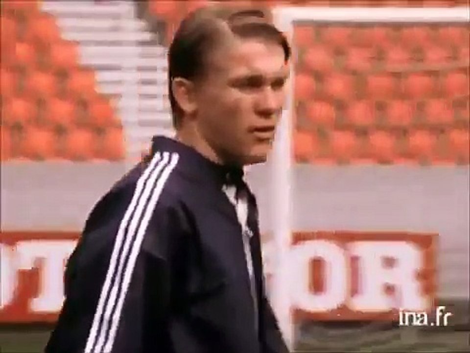 1972 (12.10) USSR national team in France (training before the match)