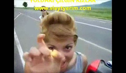 Yoldaki çılgın kızlar