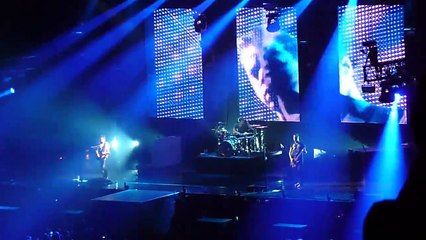 Muse - Guiding Light - Osaka jo Hall - 01/09/2010