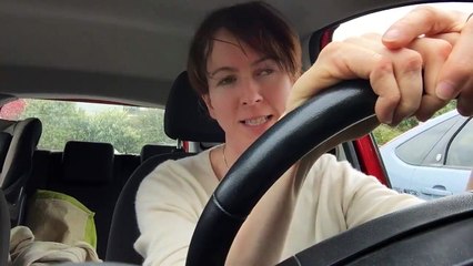 une femme qui na pas froid aux yeux qui pensse tout haut se que les gens penssent tou bas