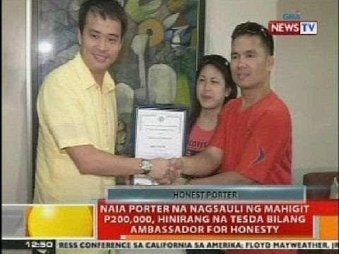 BT: NAIA porter na nagsauli ng mahigit P200,000, hinirang ng Tesda bilang Ambassador for honesty