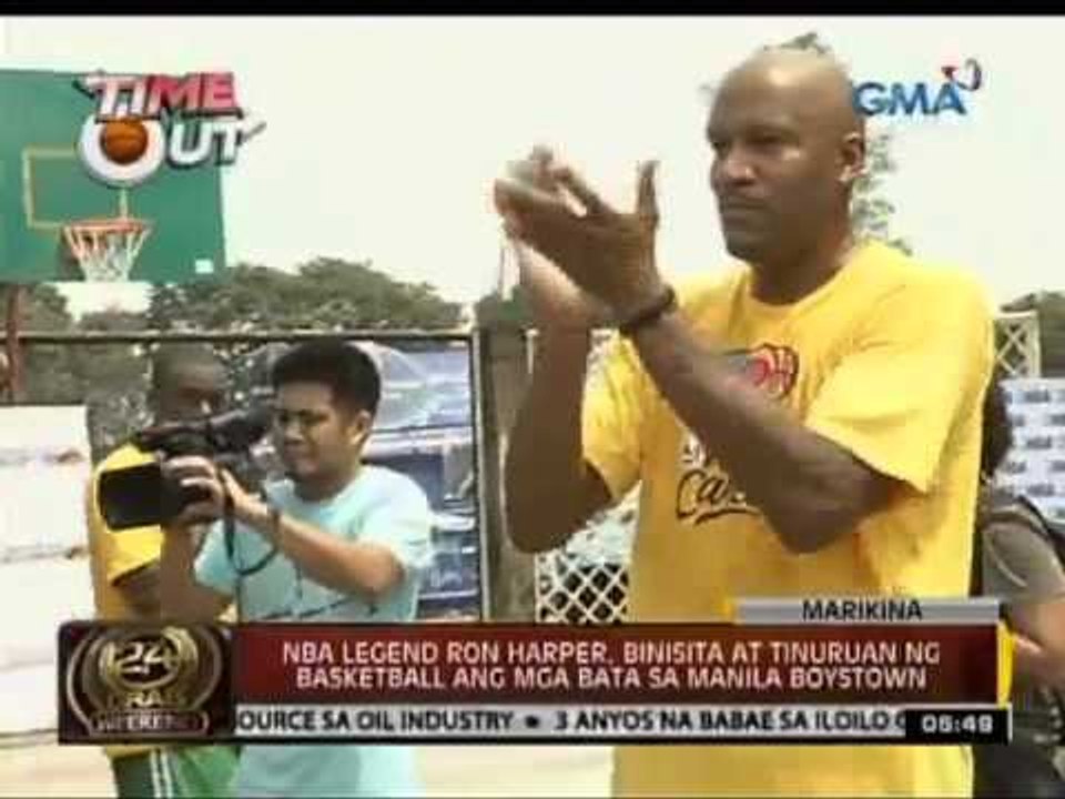 24 Oras: Ron Harper, tinuruan ng basketball ang mga bata sa Manila Boystown