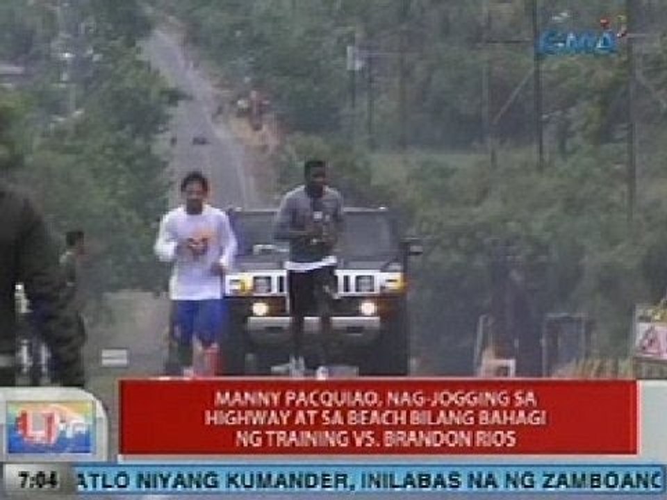 UB: Pacquiao, nag-jogging sa highway at sa beach bilang bahagi ng training vs Rios
