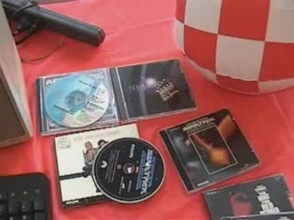 Commodore - Amiga Os4 Ottawa Amiga Show 2004 Xvid-640x480