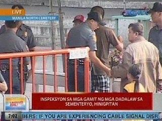 UB: Inspeksyon sa mga gamit ng mga dadalaw sa Manila North Cemetry, hinigpitan