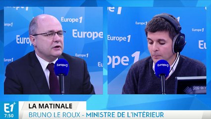 Bruno Le Roux : "personne ne doit rester dans la rue"