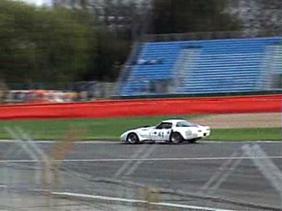 Silverstone GTs on old track heading for Bridge.