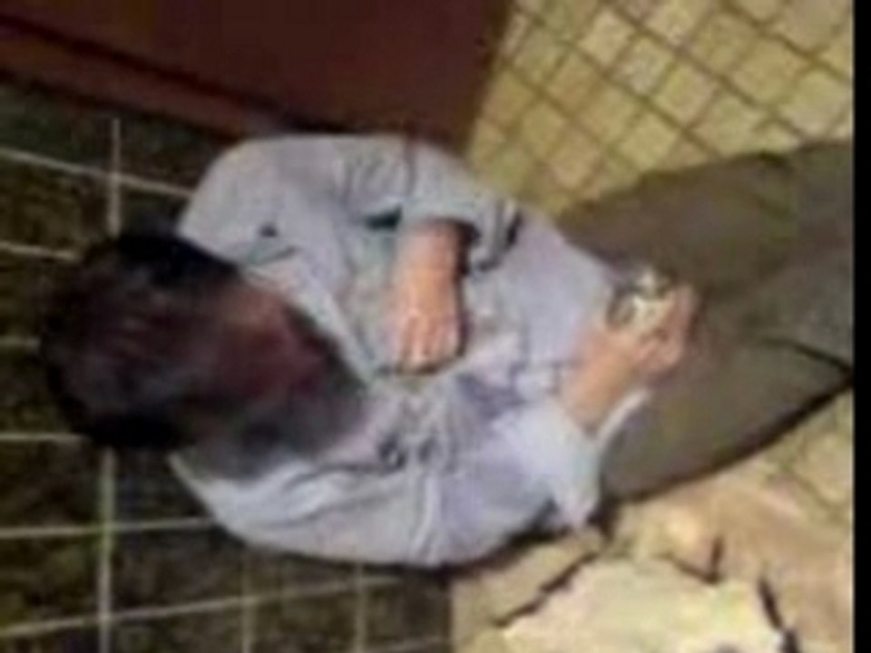 König Kotze sagt Wer hat euch überhaupt eingeladen?