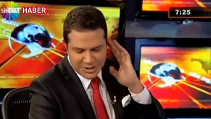 İETT otobüsünün spiker Karaer'e çarpma anı